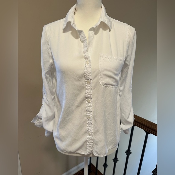 Velvet Heart Women’s White Button Down Shirt Rayon Roll Tab Sleeve Size Small - Picture 2 of 7